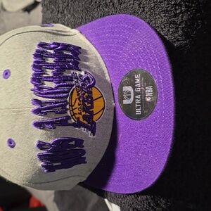 Lackers hat new